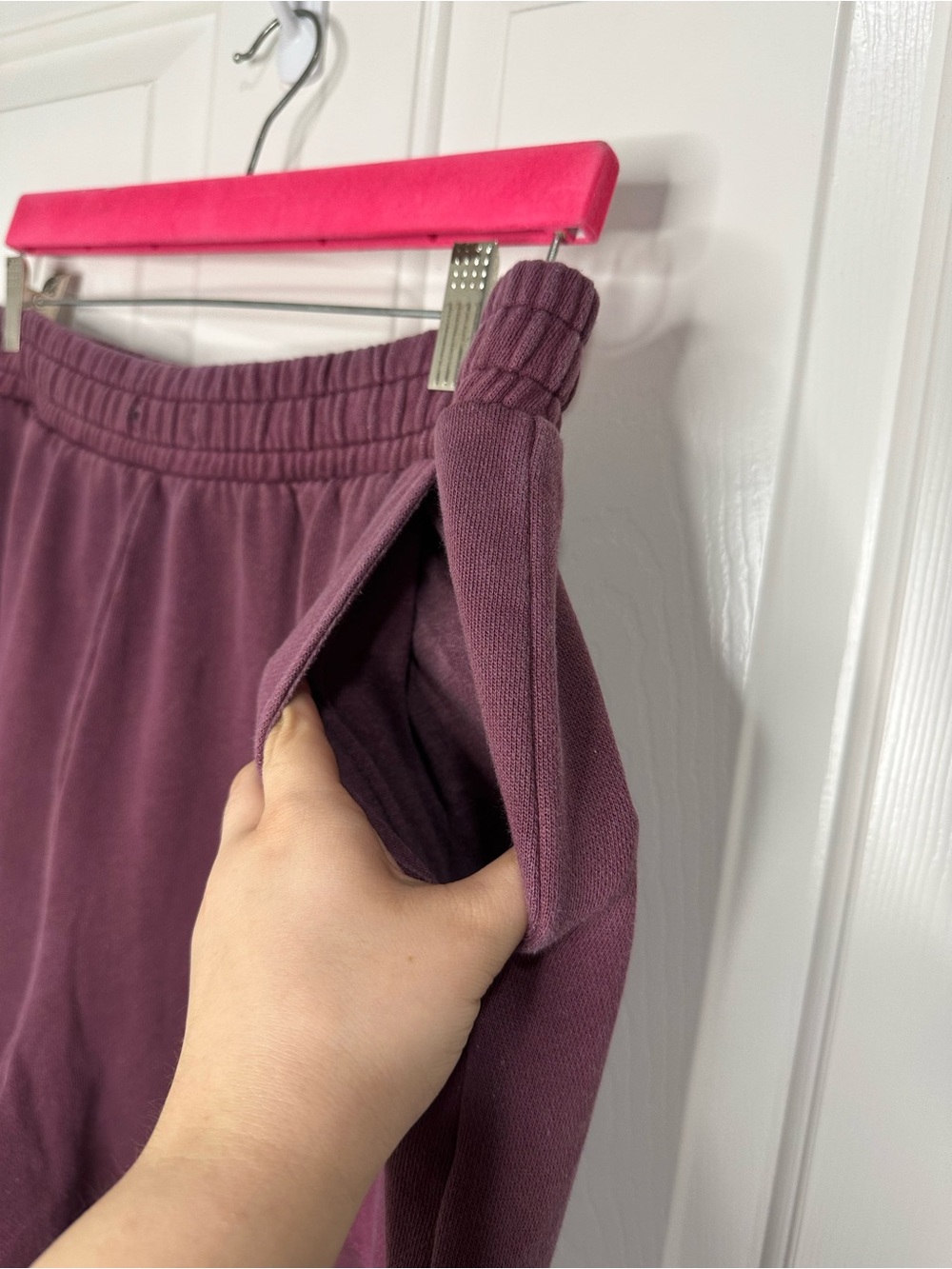 VS PINK Maroon Pink “PINK 86” Jersey Logo Wide Leg Raw Hem Sweatpants L Skater - Picture 3 of 9
